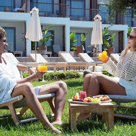 Готель Day One & - Adult Only