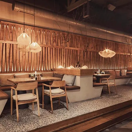 Hotel Day One & - Adult Only