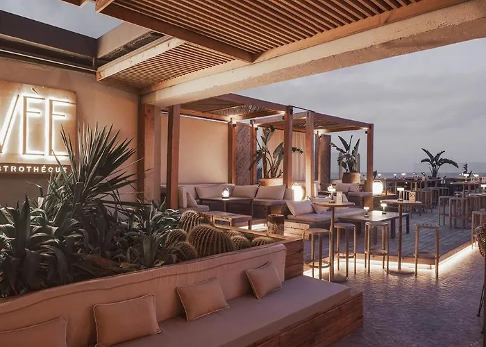 Day One & - Adult Only Szálloda Alanya